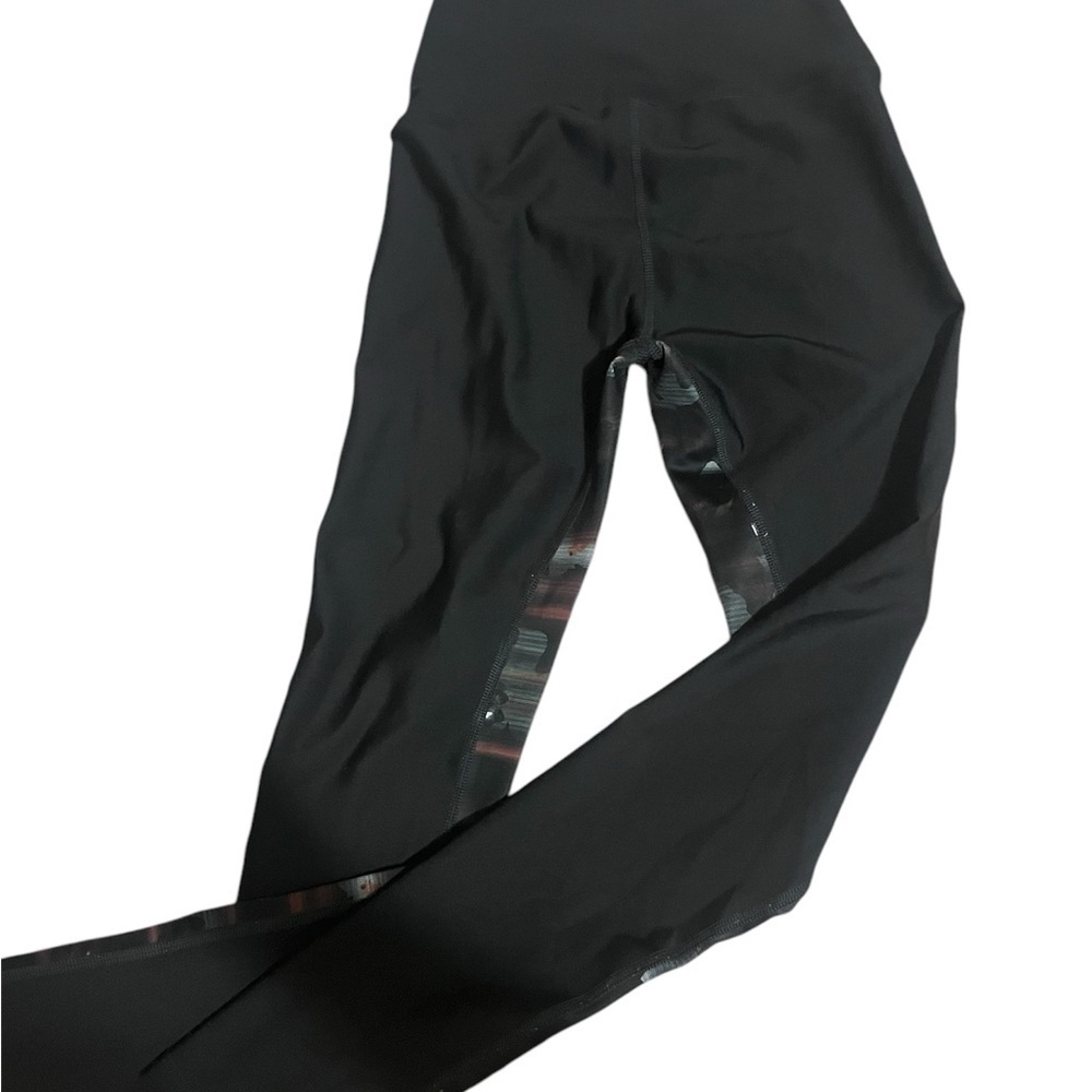 Peloton show up black Floral high rise leggings size small - Picture 3 of 4